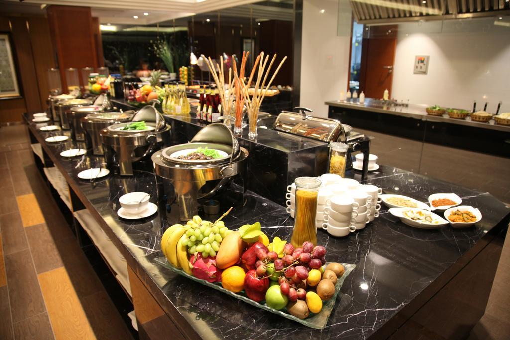 Ramada By Wyndham Beijing Airport 4*