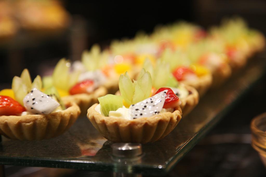 Hotel Ramada By Wyndham Beijing Airport 4*