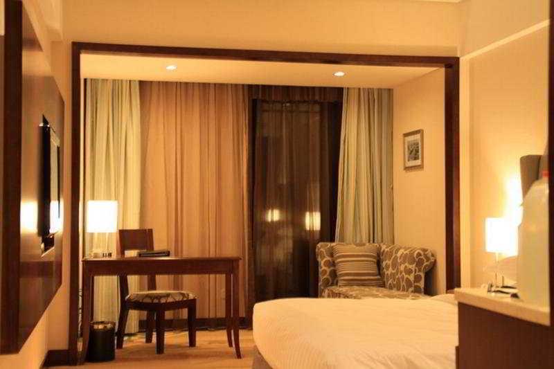 Ramada By Wyndham Beijing Airport Hotel Shunyi